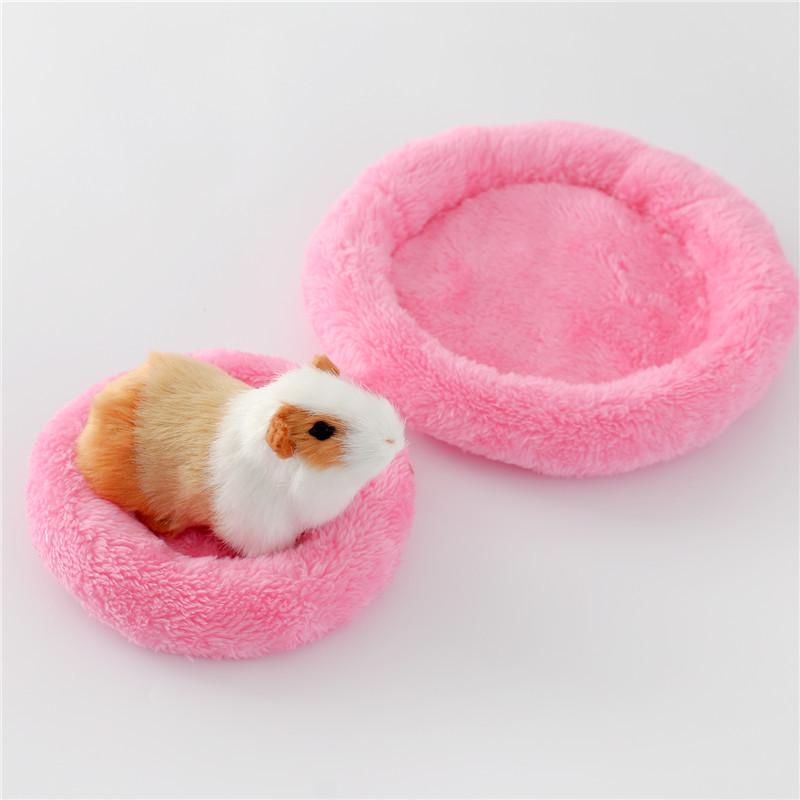 Arctic Fleece Hamster Nest Pad - Warm, Cozy Mat for Small Pets Like Hamsters, Hedgehogs, Chinchillas, and Rabbits