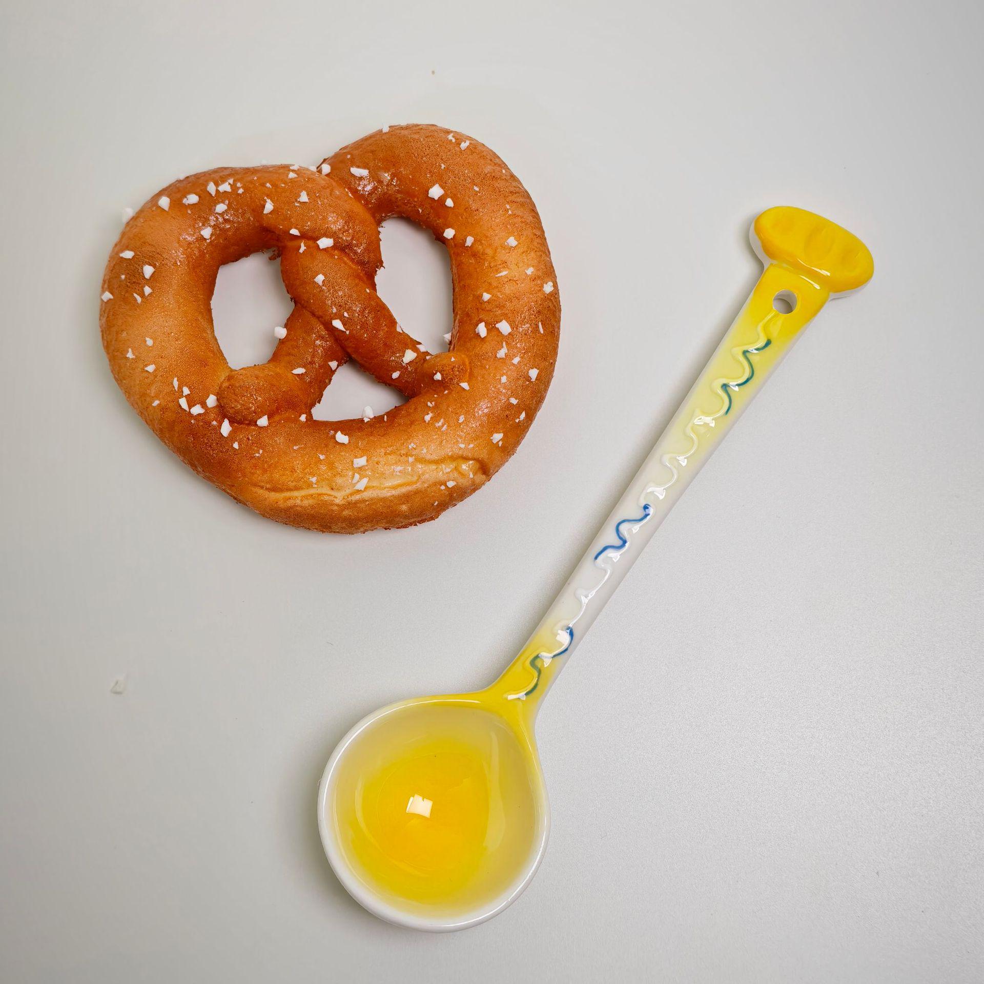 Adorable Cartoon Ceramic Spoon for Kids - Long Handle & Multi-Purpose