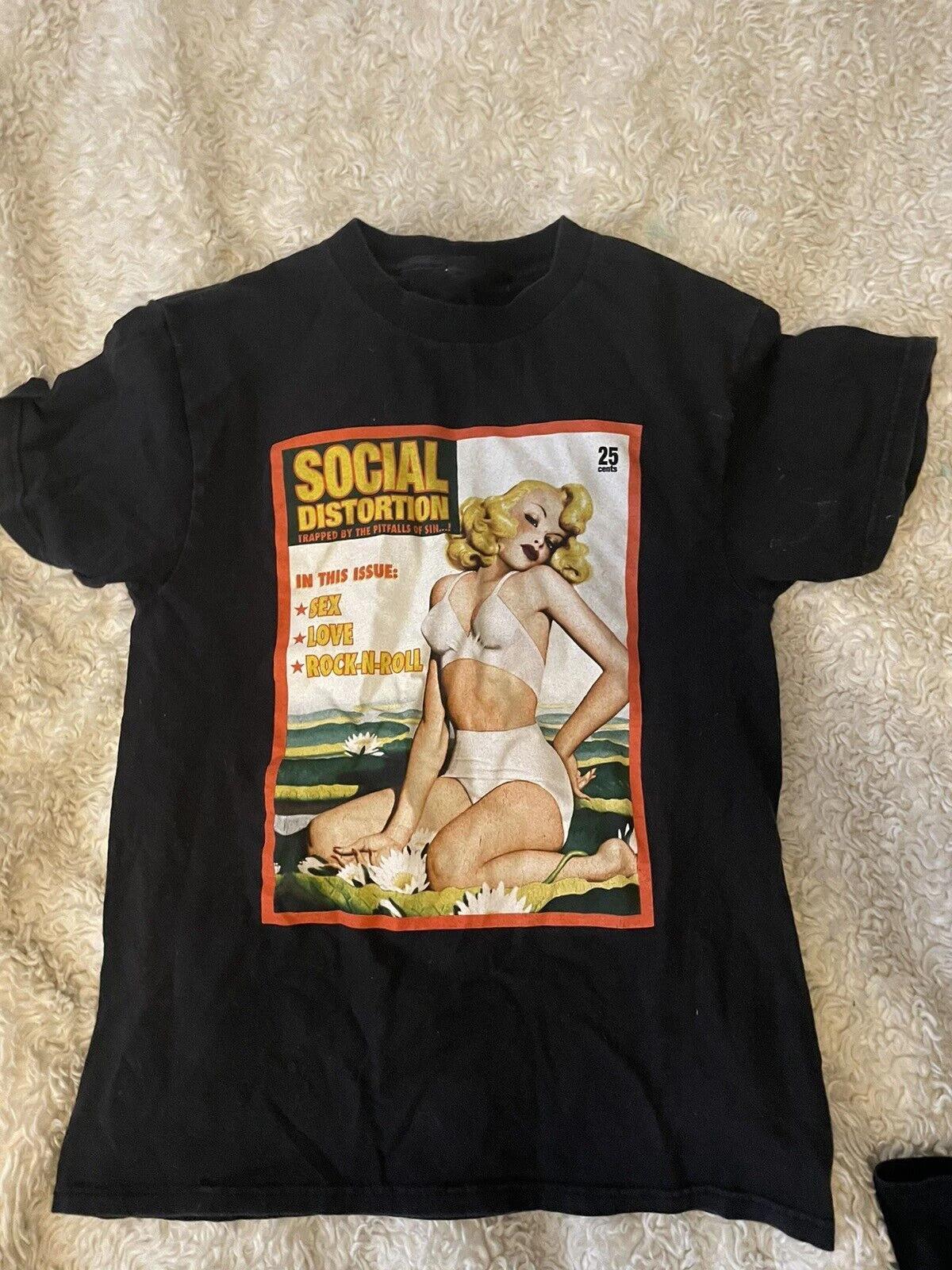 

Social Distortion band Rock And Roll Unisex T-Shirt Summer Men s and Women s Loose and Breathable T-shirt Top S разноцветный