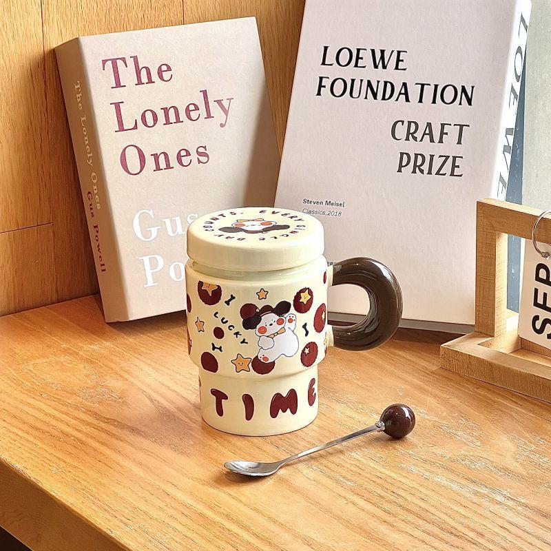 

High-value mug with lid Large-capacity ceramic drinking cup Female cute breakfast milk cup as a gift 401-500ml
