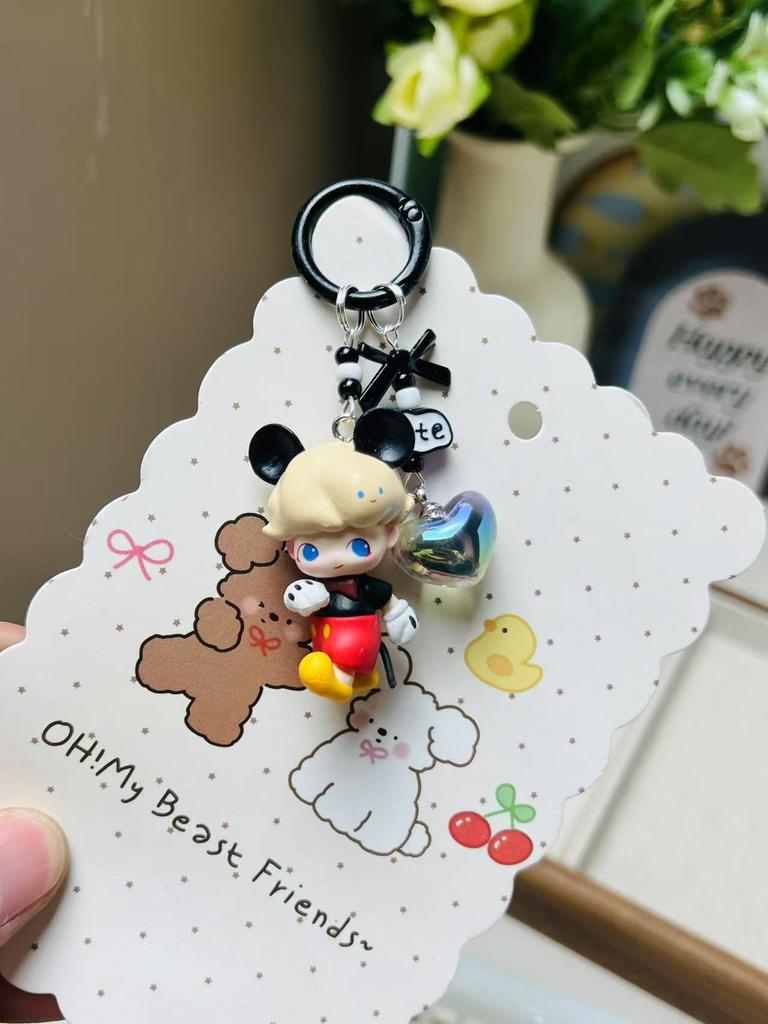 It Can Be Punched To Make A Keychain, and The Mobile Phone Chain Is Cute and Trendy To Play with.