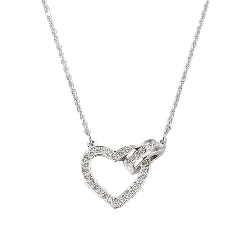 Shi Family Heart-to-Heart Crystal Pendant Necklace for Women - Versatile Love Heart Clavicle Design