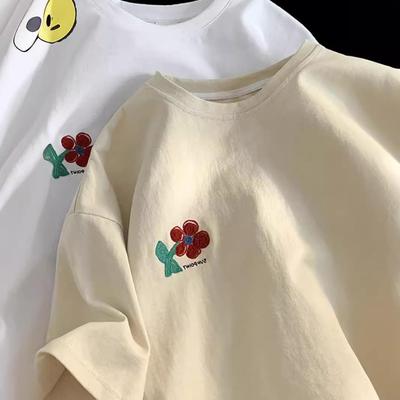 T-shirt Estiva in Cotone da Donna Taglie Forti, Vestibilità Larga, con Stampa Chic - Top Trendy Manica Corta Stile Hong Kong