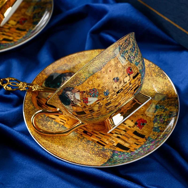 

Klimt Kiss Bone China Кружки Кофейные чашки с ложкой Фарфор Густава Климта Свадьба День рождения Подарки Офис Бытовая посуда