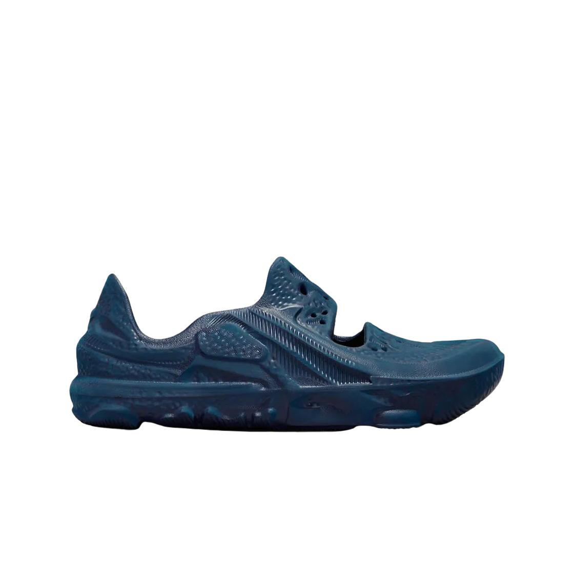 

Nike Ispa Universal Midnight Navy 250