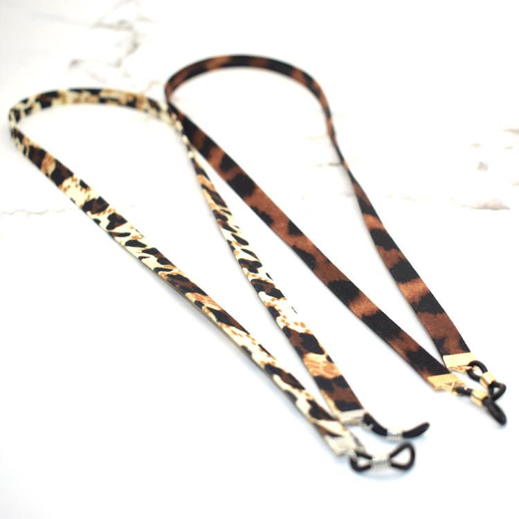Leopard Print Eyewear Chain For Women With Fabric Material And Geometric Line Design