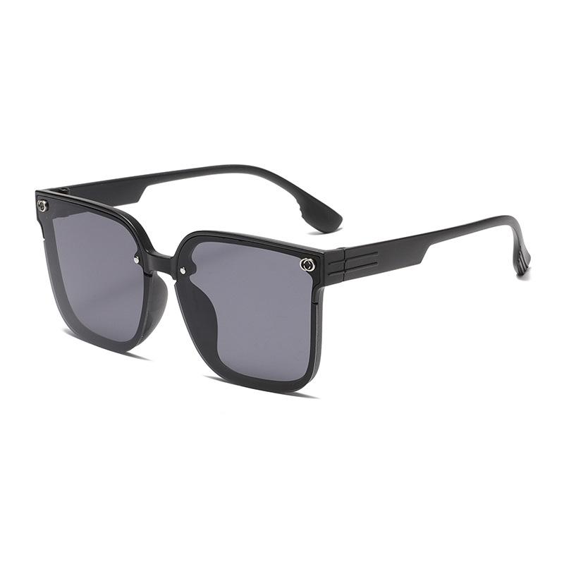 New square large frame light luxury style high-end sunglasses vacation sunglasses fashion European and American Internet celebrity glasses