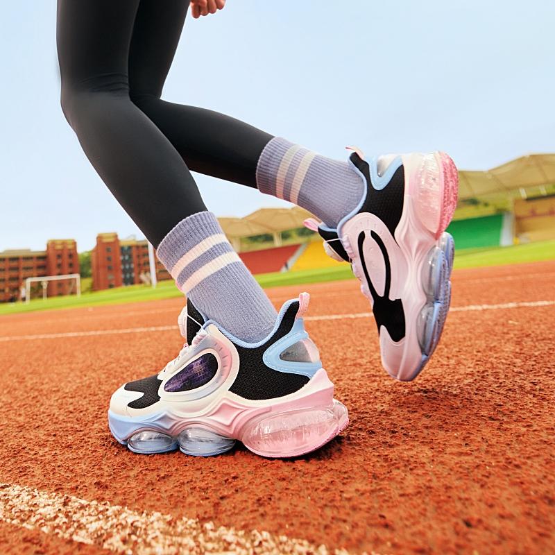 Anta Kids UFO 6.0 Trendy Versatile Air Cushion Shock Absorbing Durable Low Top Running Shoes Kids Sneaker Black White Blue 322435583-5