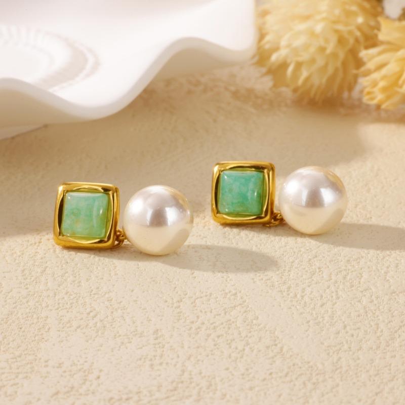Retro imitation pearl earrings square temperament unique earrings new high-end earrings simple