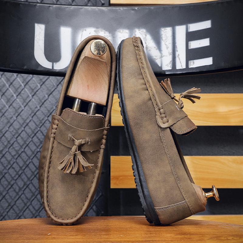 Fashion Shoes for Men 2024 New Classic Tassels Casual Shoes High-quality Suede Men's Leather Shoes Comfor Soft Sole Male's Loafers Flats