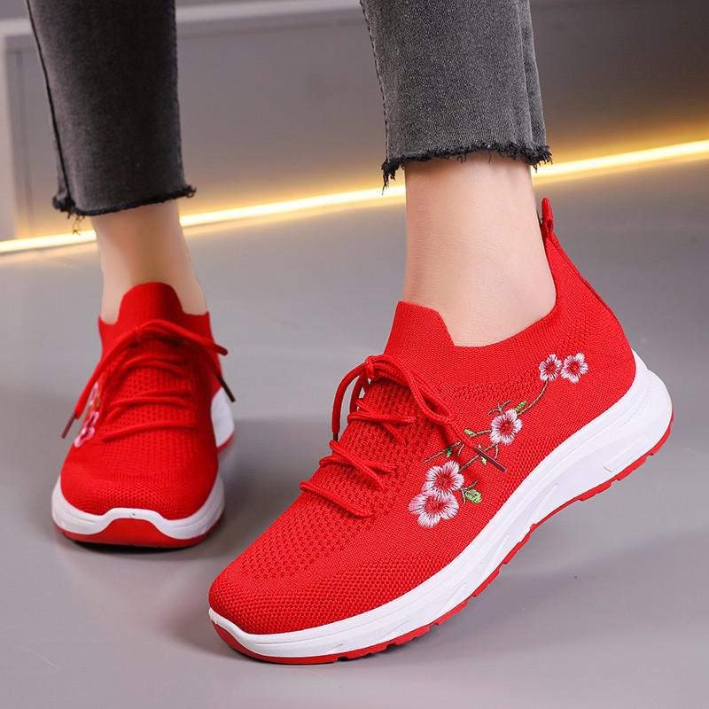 Fashion Spring Summer Yellow Shoes For Women Sports Mesh Breathable Shoes Flat Sneakers Flowers Embroidered Shoes Red Running Shoes
