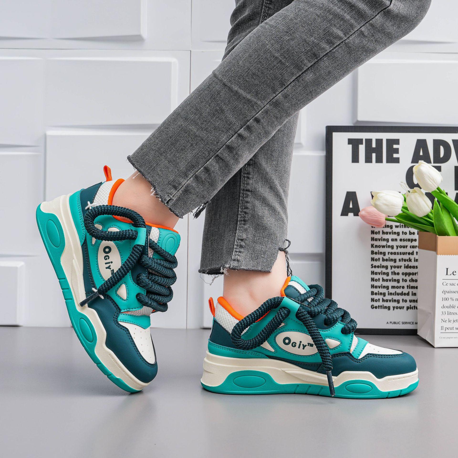 

Весенние женские туфли на мягкой подошве, туфли-панды, обувь, увеличивающая рост, универсальные повседневные туфли на толстой подошве для женщин 45