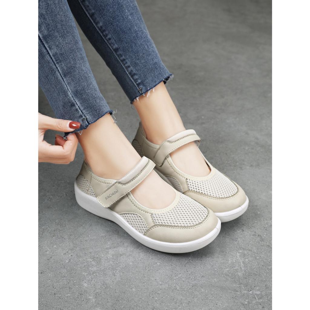 New Breathable Casual Shoes for Women In Summer Soft Soled Non Tiring Velcro Shoes