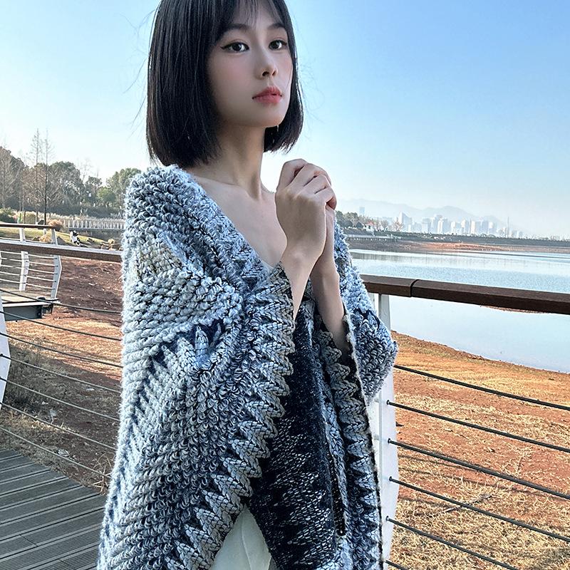 Luochi Ethnic Style Women s Shawl Cape: Large Yunnan Travel Outfit, Blanket, Cloak, Scarf Combo