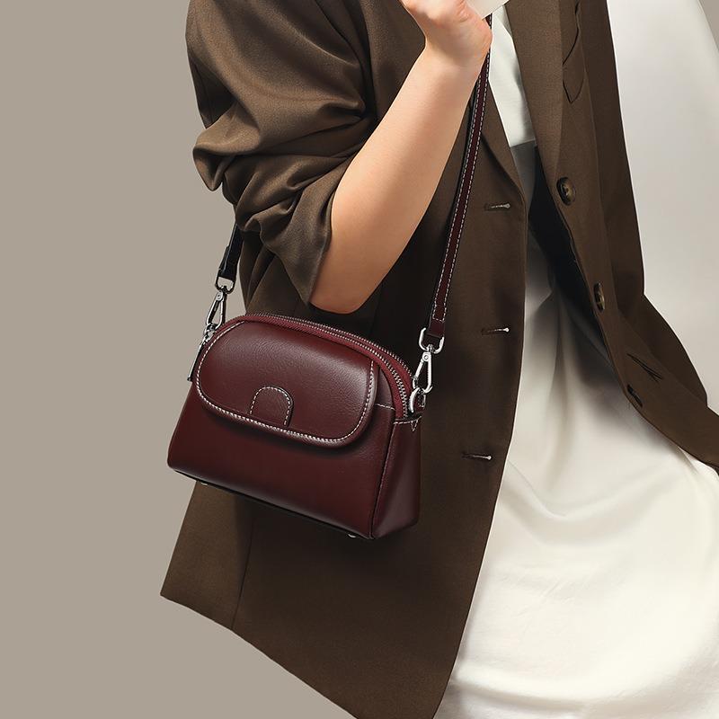Bag New Women's Bag Summer Leather Messenger Bag Small Bag Fashion High Sense Versatile Commuter Shoulder Bag