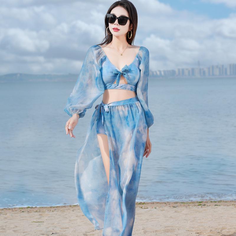 2025 Women's Sexy Vacation Bikini: Split Long-Sleeved Three-Piece Swimsuit