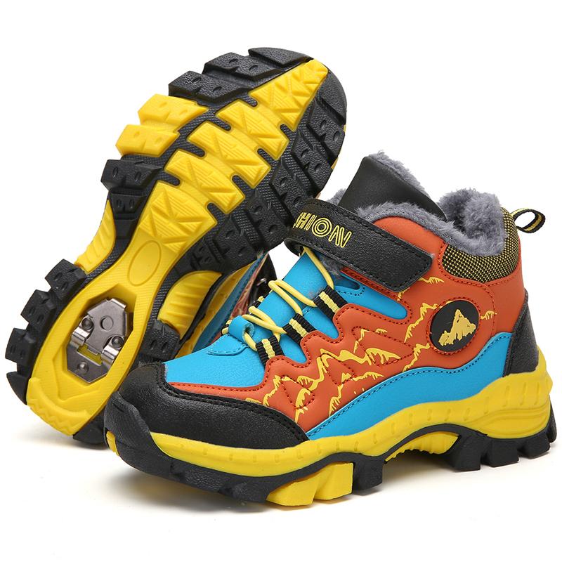 Winter Samt Kinder Sneaker Outdoor Rutschfeste Klaue Trekkingschuhe Kinder Trainer Warme Schneestiefel Jungen High Top Sportschuhe