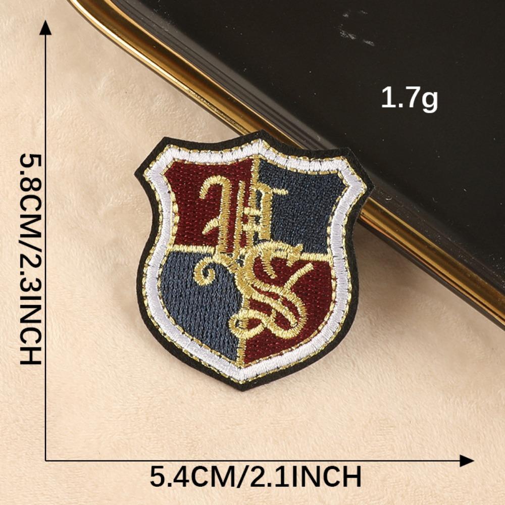 College style badge embroidery stickers, computer embroidery labels, chest badges, DIY clothing and hat patch stickers