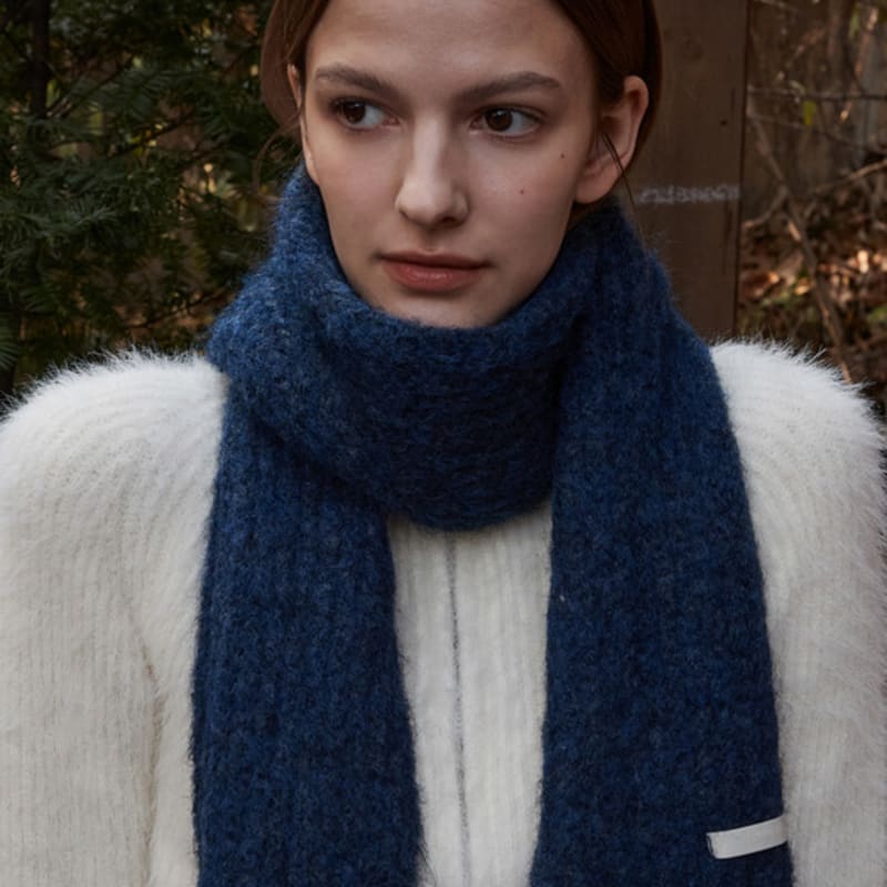 Amour Moier Hairy Wool Muffler 2 Colors amr1728