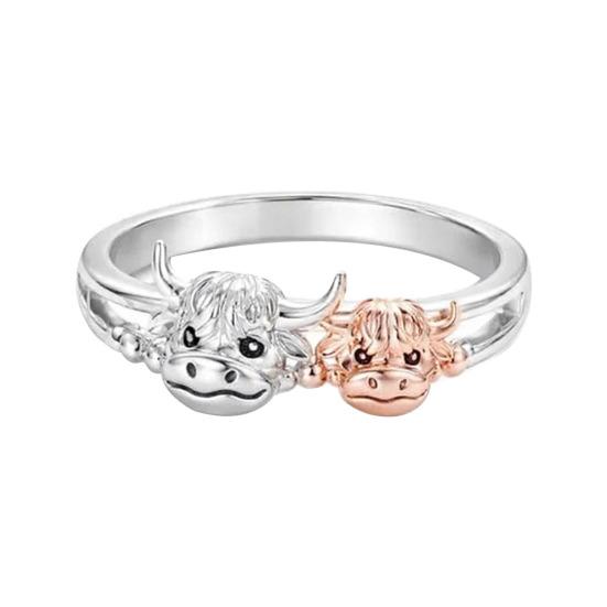 

Highland Cow Ring for Women Silver Plated Lightweight Alloy Adjustable Vintage Oxidation Treatment Cute Cattle Jewelry Gift for Cattle Lovers A