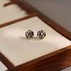 Super Flash Zircon Stud Earrings for Women's New Popular Exquisite Niche Design High-end Earrings Temperament Versatile Earrings