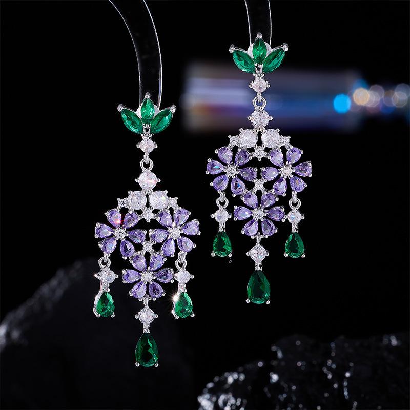 French Court Style Flower Fringed Water Drop Earrings Elegant Temperament Niche High-end Long Fringed Dinner Earrings