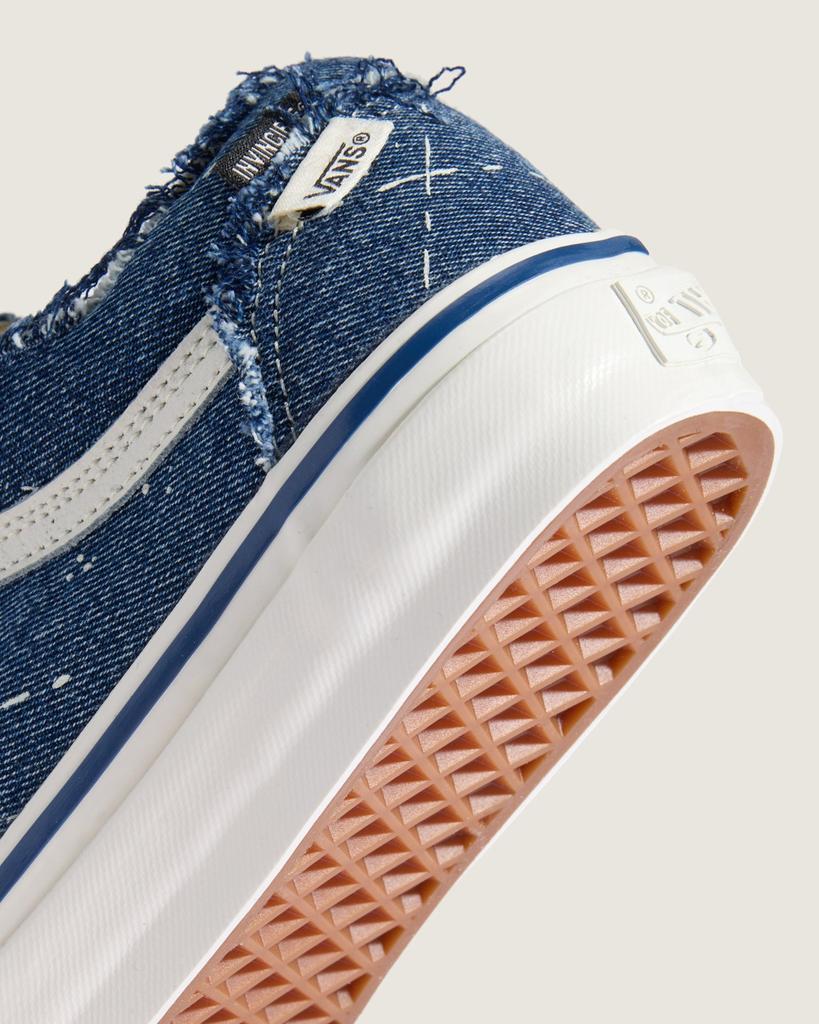 VN000E9HGTL INVINCIBLE Vans Old Skool Frayed Denim Marshmallow (Men's)