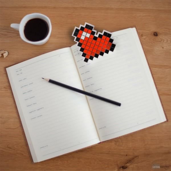 Gomma Pixel Heart - Maestro Gift - Decorazione da scrivania
