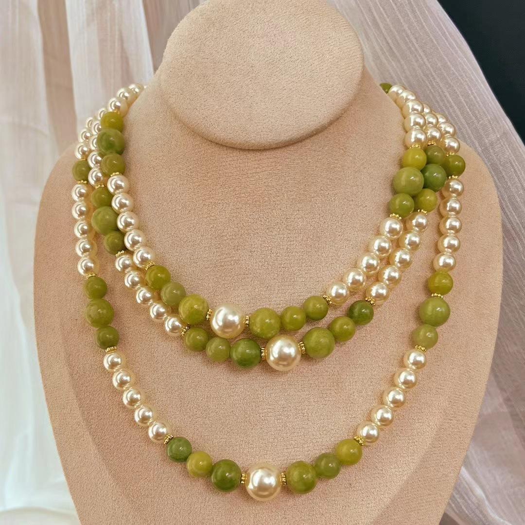 

Vintage Korean Small Fresh Green Southern Jade Shijia Pearl Double Necklace Mori Clavicle Chain