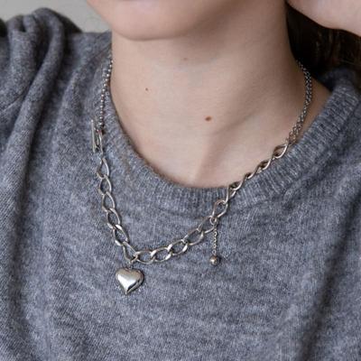 MERRYMOTIVE Heart Pendant with Bold Mix Chain Necklace