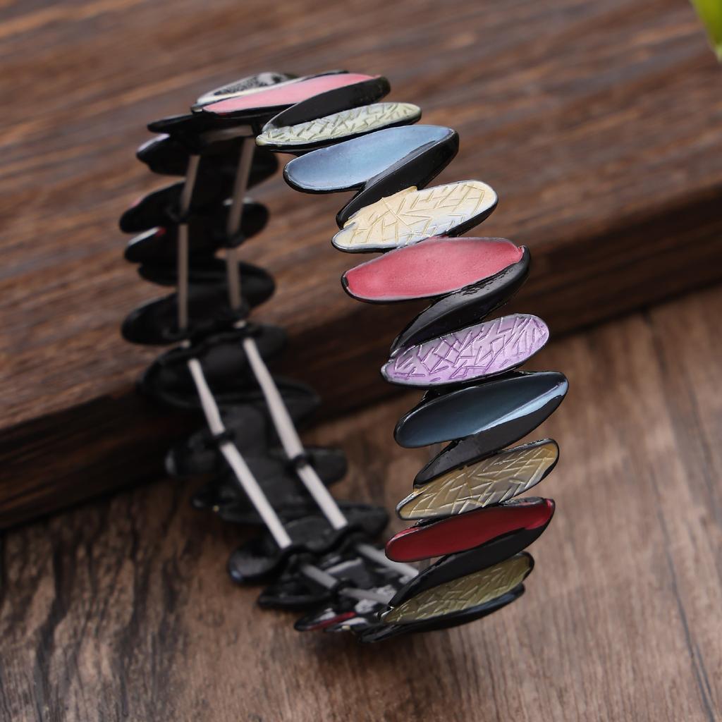 Color Painted Oil Geometric Leaf Elastic Bracelet Ladies Personality Gun Black Geometric Petal Bracelet