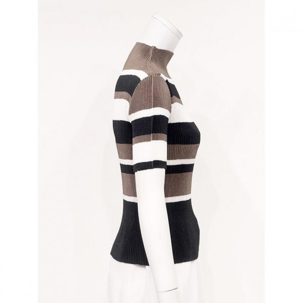 Specchio Tri Color ShorT Sleeve PleaTs T 452 188