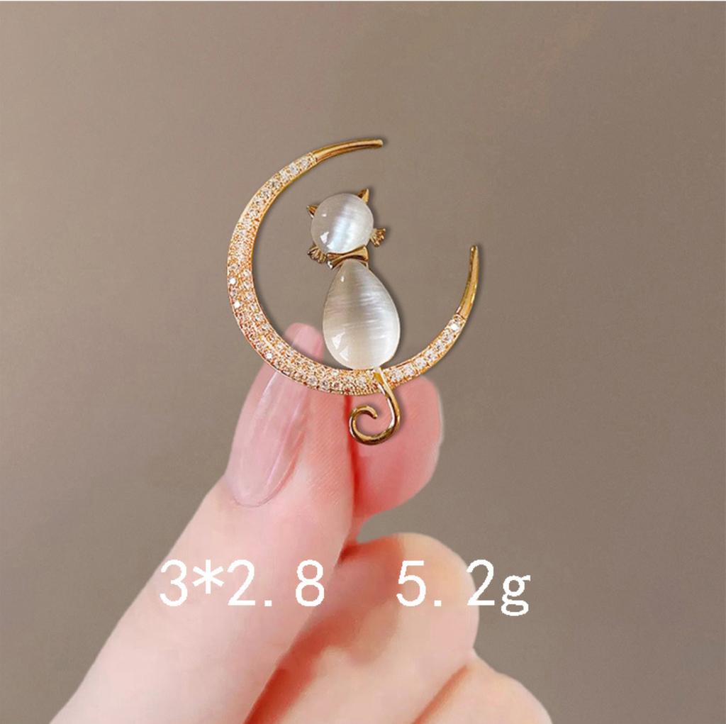 Modische Perlen-Schmetterling Strass Broschen für Damen Elegante Metall Befestigungs Kleider Pins Täglicher High-End Schmuck