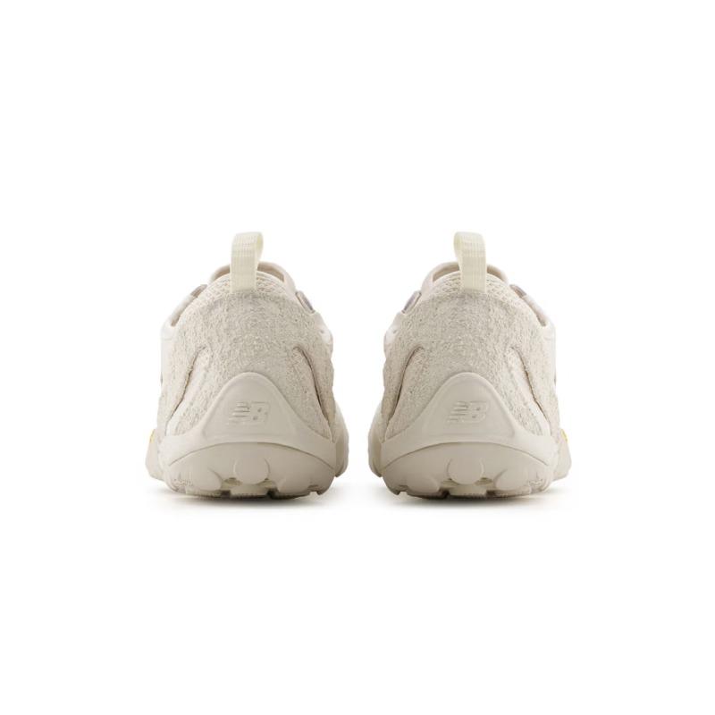 NEW BALANCE NB Men's and Women's Breathable and Versatile Sport and Casual Shoes MT10OAA