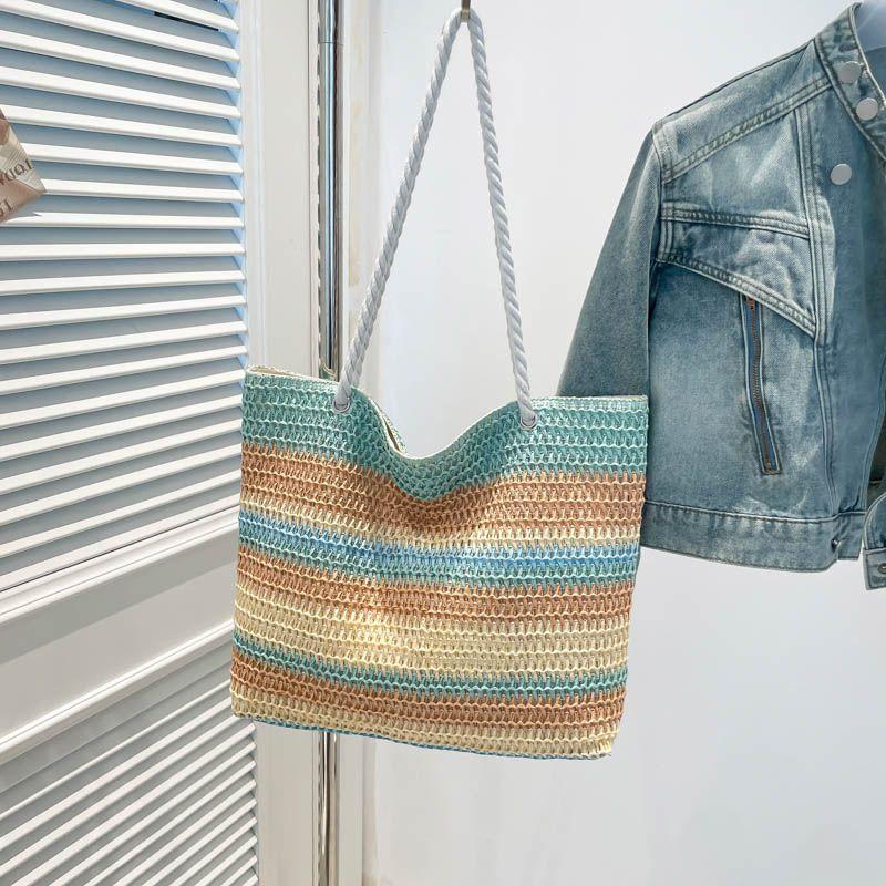 Seaside Vacation Straw Bag Leisure Beach Bag Women's Summer New Large-capacity Tote Bag