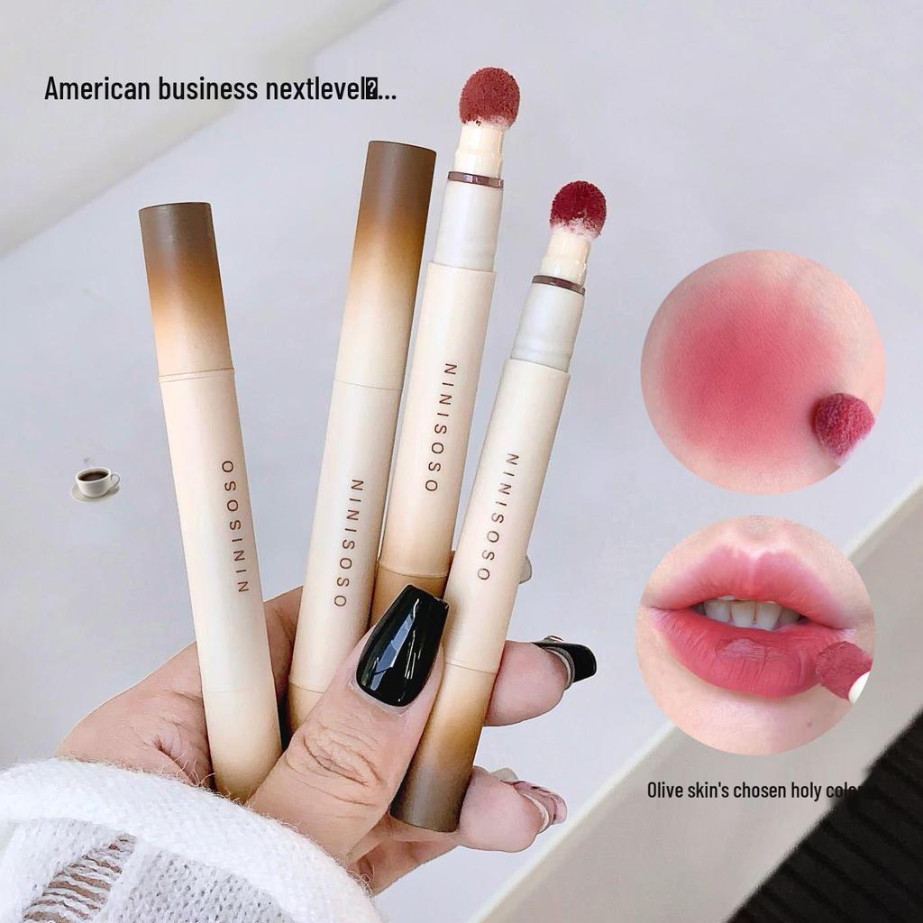 NINISOSO Caramel Matte Lip Glaze: Lightweight, Silky, Non-Drying Soft Mist for Sweet Girl Lips.