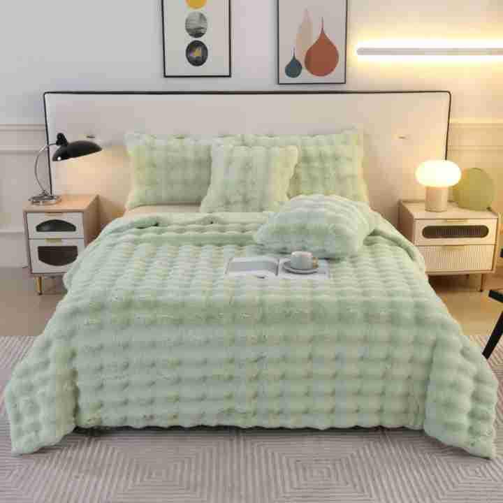 Elegant Toca Extra Thick Double Layer Faux Fur Sofa Nap Blanket