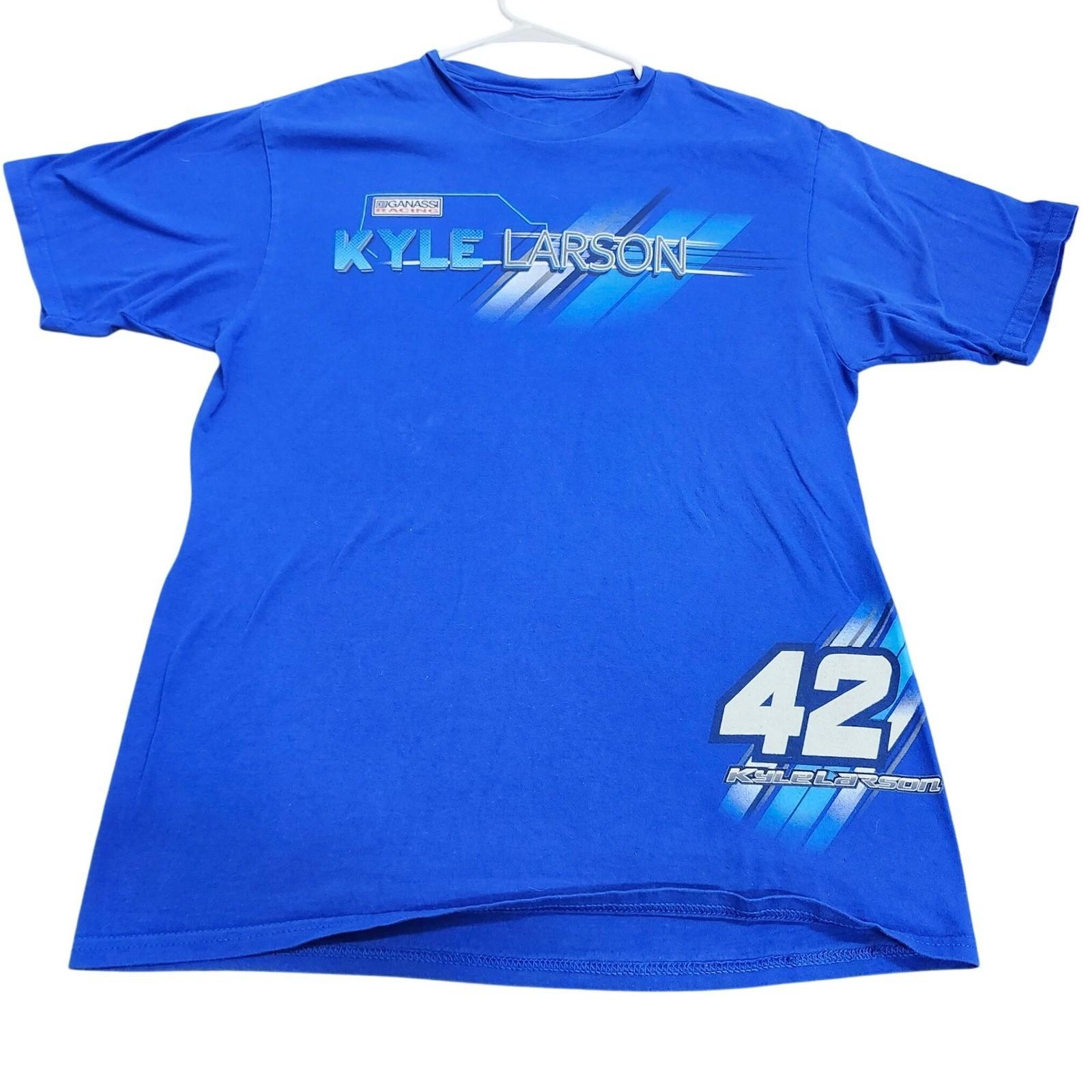NASCAR Kyle Larson 42 Chip Ganassi Racing Blue Graphic Mens Size M Unisex T-Shirt S