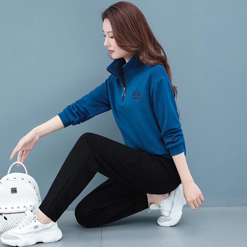 

Korean Style Women s Slimming Casual Sweater Suit - Trendy Two-Piece for Spring and Autumn 4XL озеро синього кольору