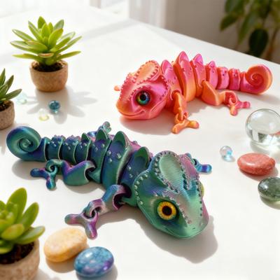 3D Printed Chameleon Articulated Flexible Animal Toy with Movable Joints Stress Relief Fidget Toy for Adults Home Office Desktop Decor