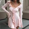 Modna seksowna, duża, dekolt w serek, nieregularna, krótka sukienka mini z falbanką na brzegu, rozkloszowana, z długim rękawem, dopasowana, wieczorowa, imprezowa, streetwear, jednokolorowa, damska