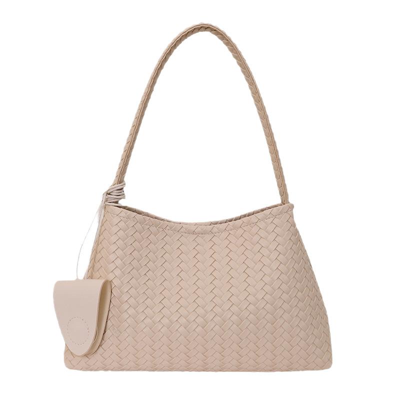 Woven Texture Shoulder Bag with Braided Handle Elegant Design for Daily and Casual Wear