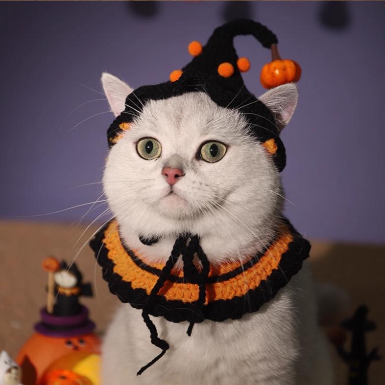 Funny Halloween Cat Scarves and Pet Clothes Cute Plush Toys Cat Accessories Cat Hats Dog Bibs Cute Collars