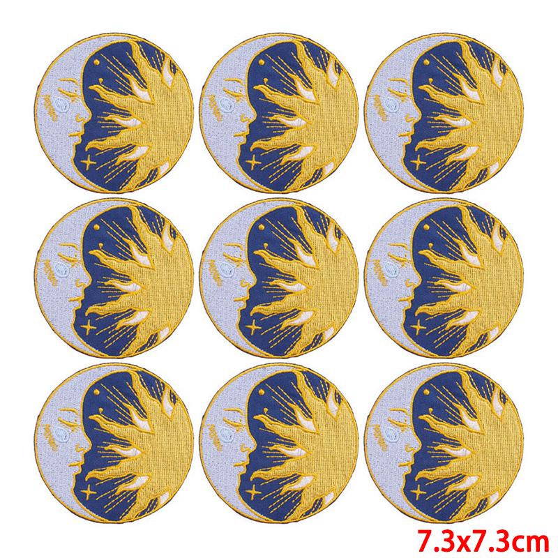 10 Pcs/lot Embroidery Patch Iron On Patches For Clothing Patches On Clothes Jackets Decor Applique Sew Supplies