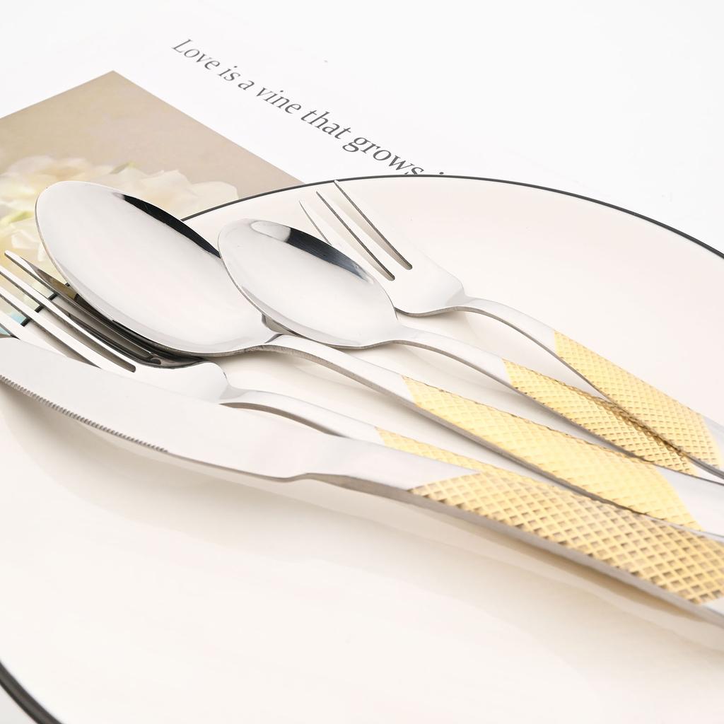 30Pcs Fashion Golden Dinnerware Set High Quality Stainless Steel Cutlery Set Dinner Knife Fork Silverware Flatware Set