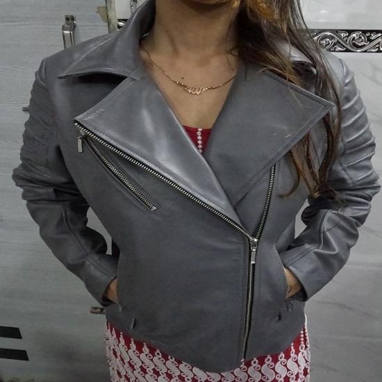 Noora Women's GREY Genuine Lambskin Leather Biker Jacket, Stylish Motorcycle Slim fit Leather Jacket, Clubbing Jacket for Movie Date, Gift Fr Winter