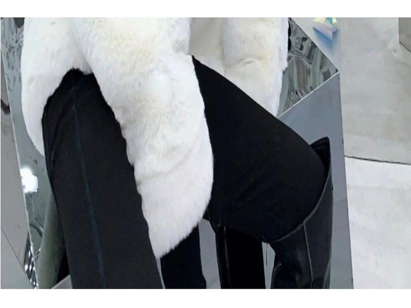 Women's Winter 2024 Hooded Coat - Loose Medium-Length, Thick Imitation Rex Rabbit Fur