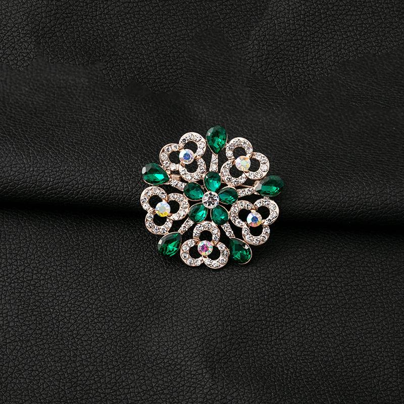 Exaggerated Retro Peach Blossom Rhinestone Brooch - Creative Flower Design Coat Accessory