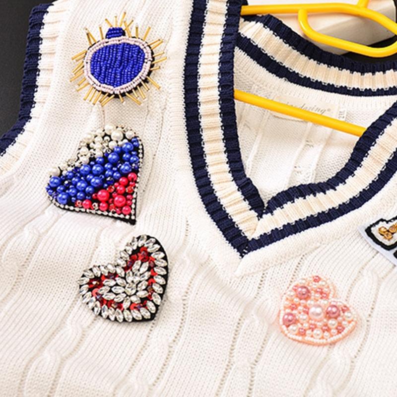 Glittering Rhinestones Heart Decoration For Fabric Improvement On Hats Bags And DIY Ideas