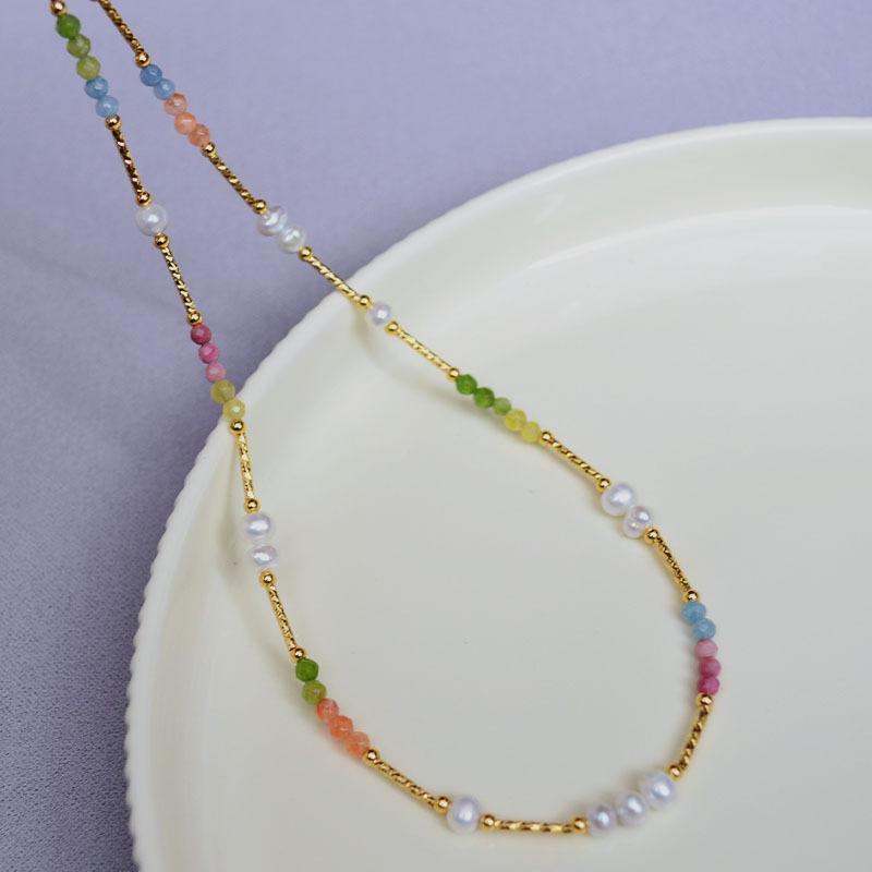 French niche original design retro literary color real stone freshwater baroque pearl beaded necklace collarbone chain